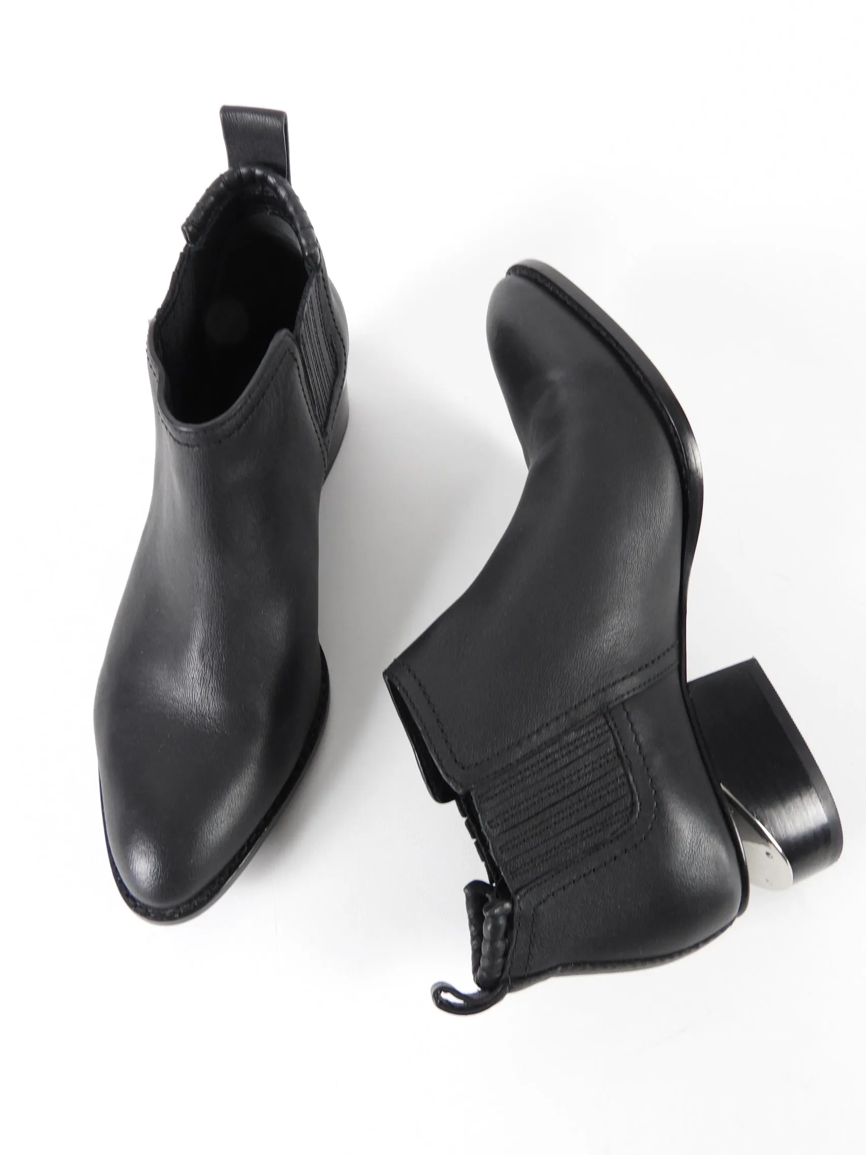 Alexander Wang Black Leather Kori Ankle Boots - 35.5