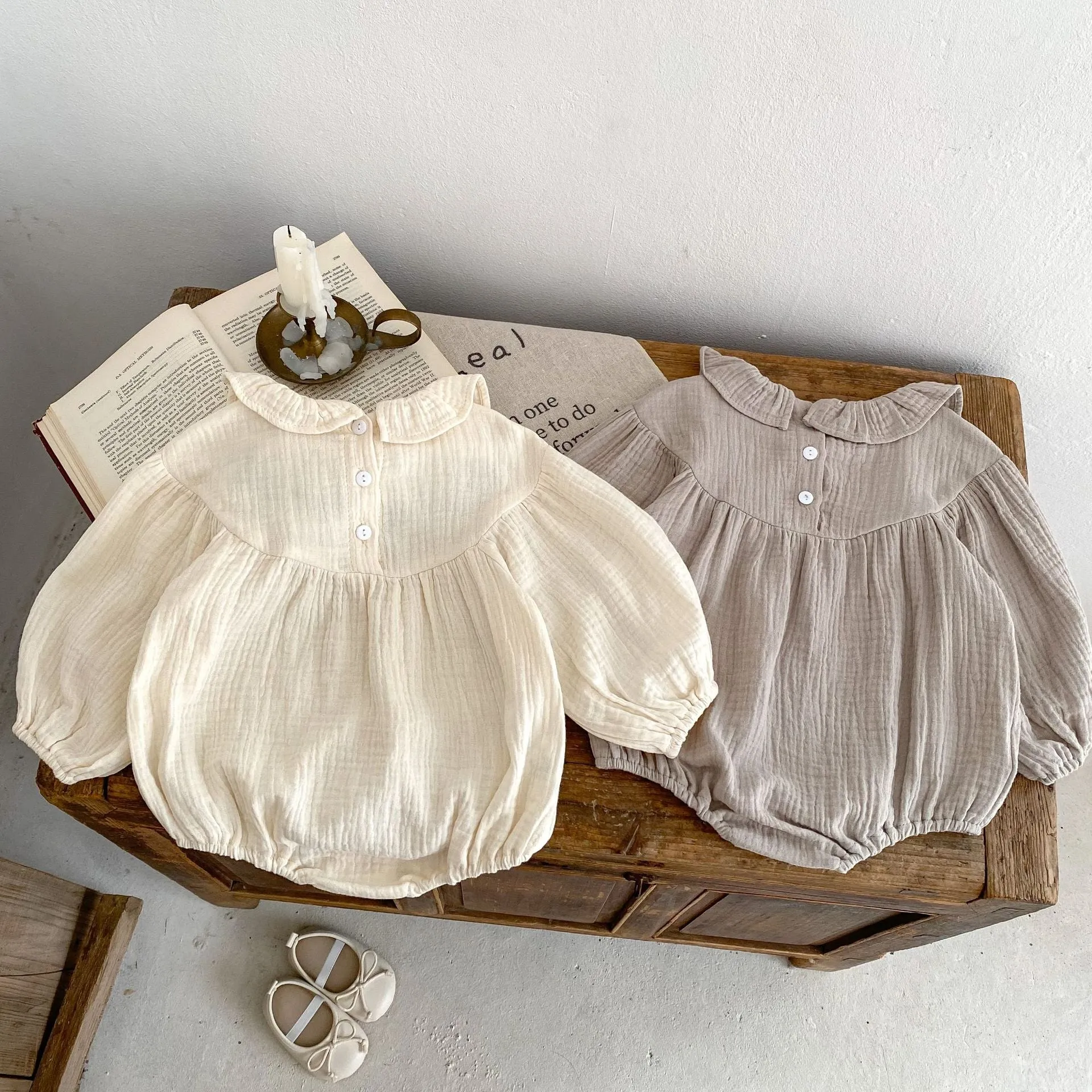 Baby Girls Solid Color Embroidered Rompers Wholesale 230828280