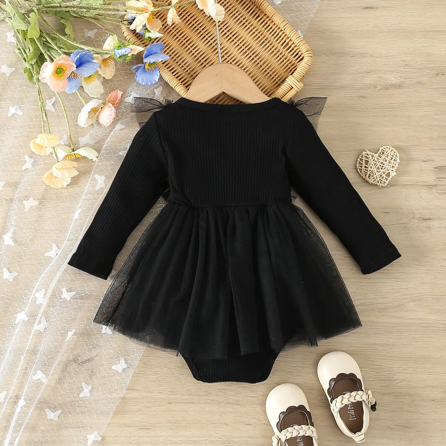 Baby Girls Solid Color Rompers Wholesale 24030136