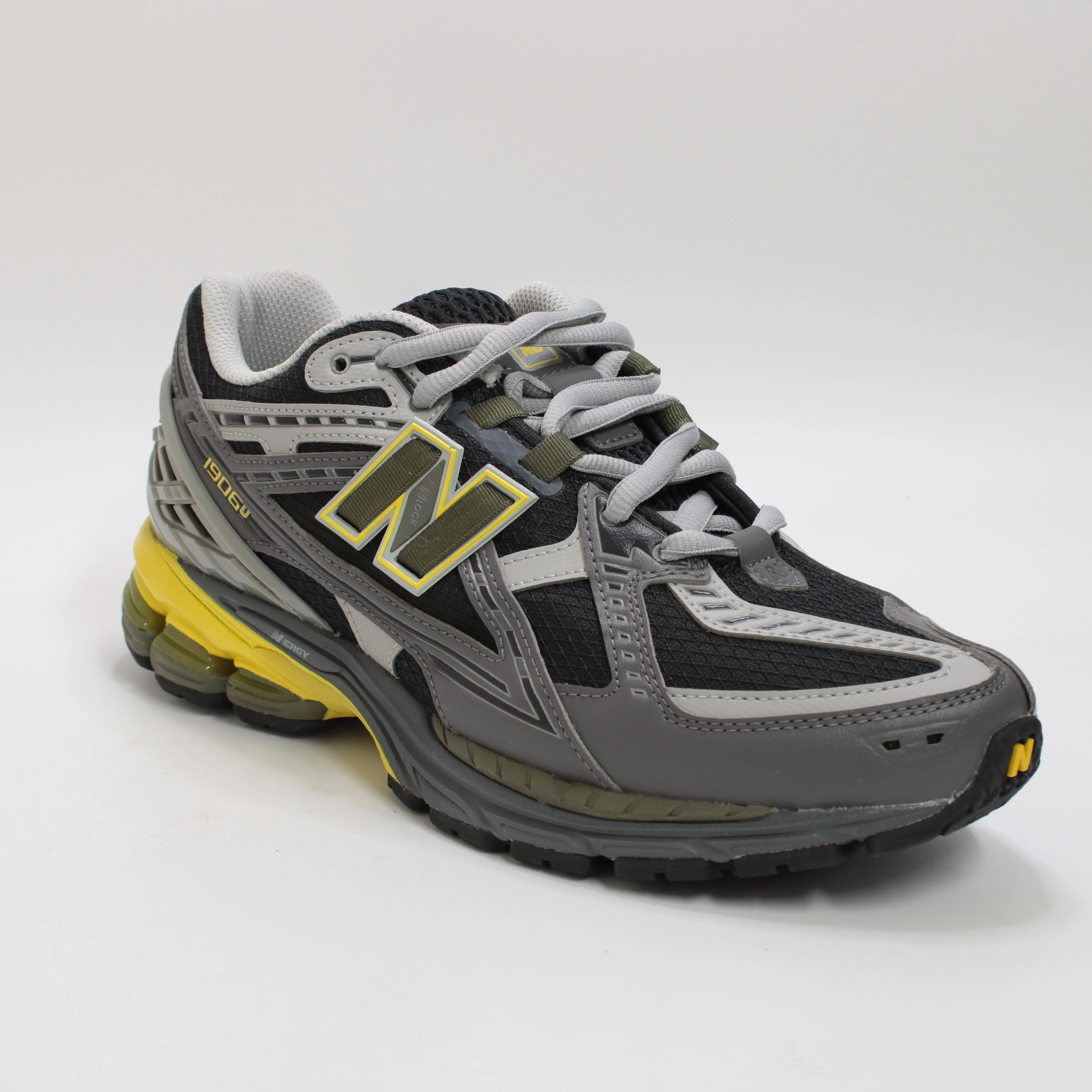 New Balance 1906 Castlerock Trainers Yellow