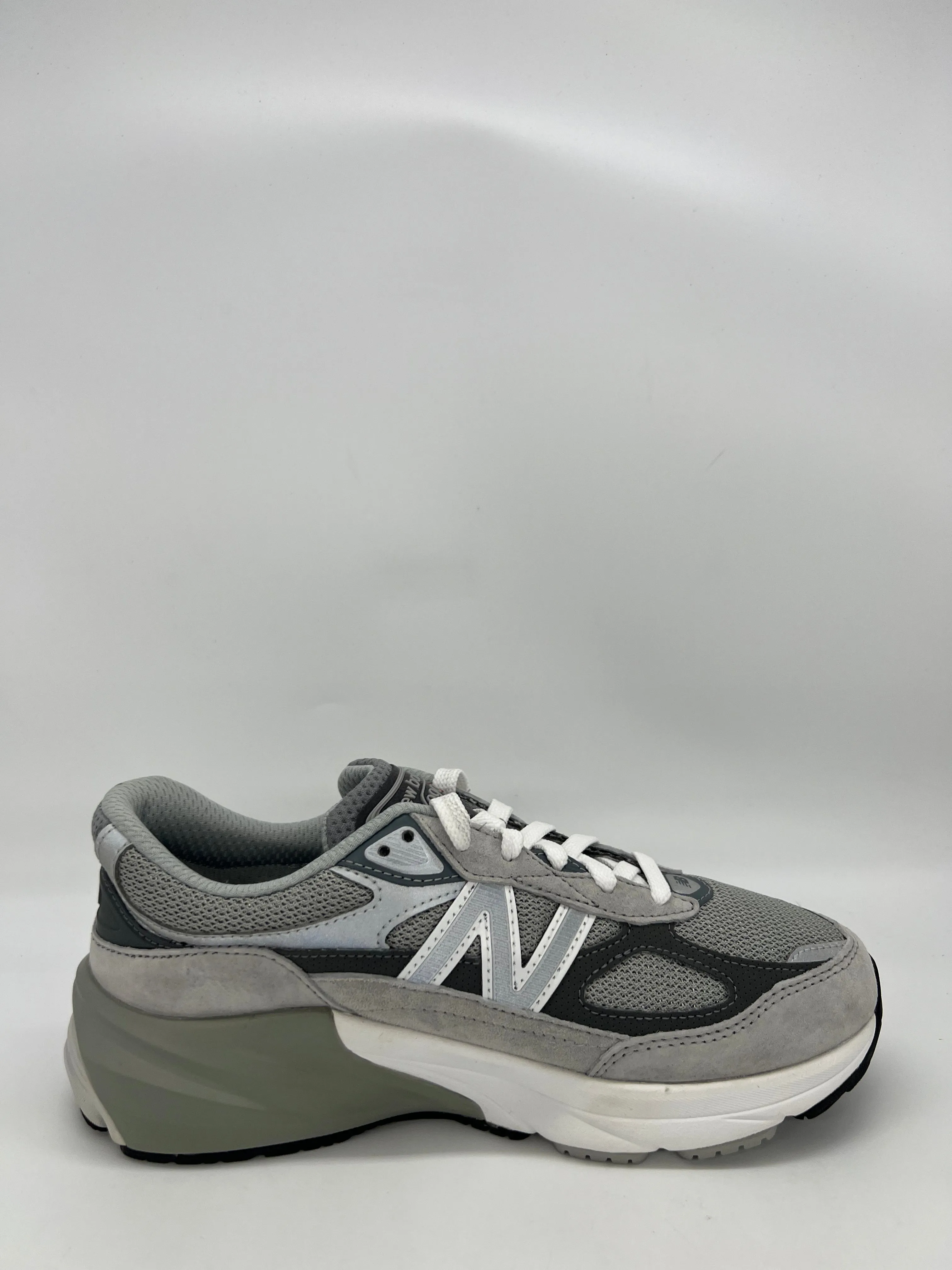 New Balance 990v6 Grey (GS)