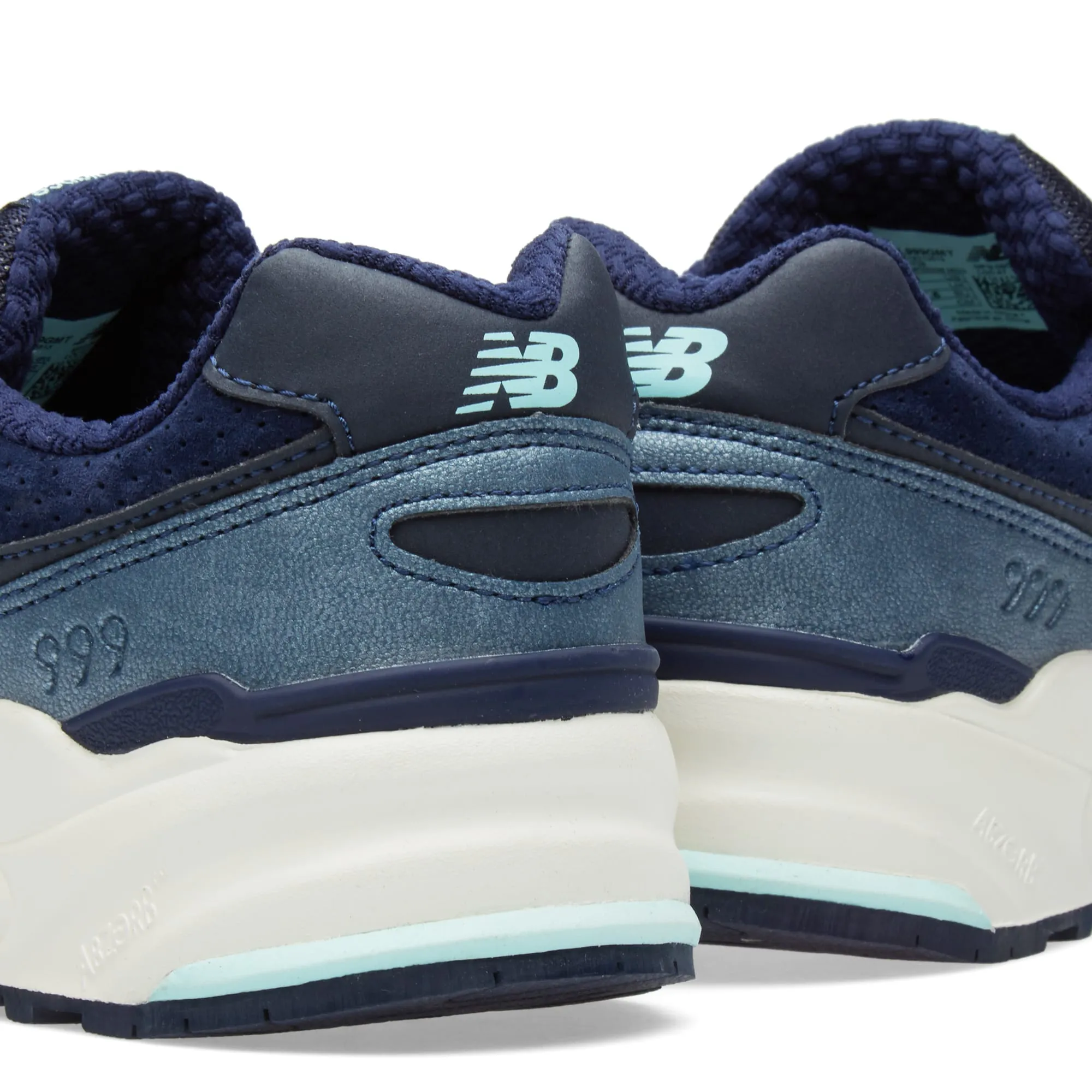 New Balance WL999GMTNavy & Aqua