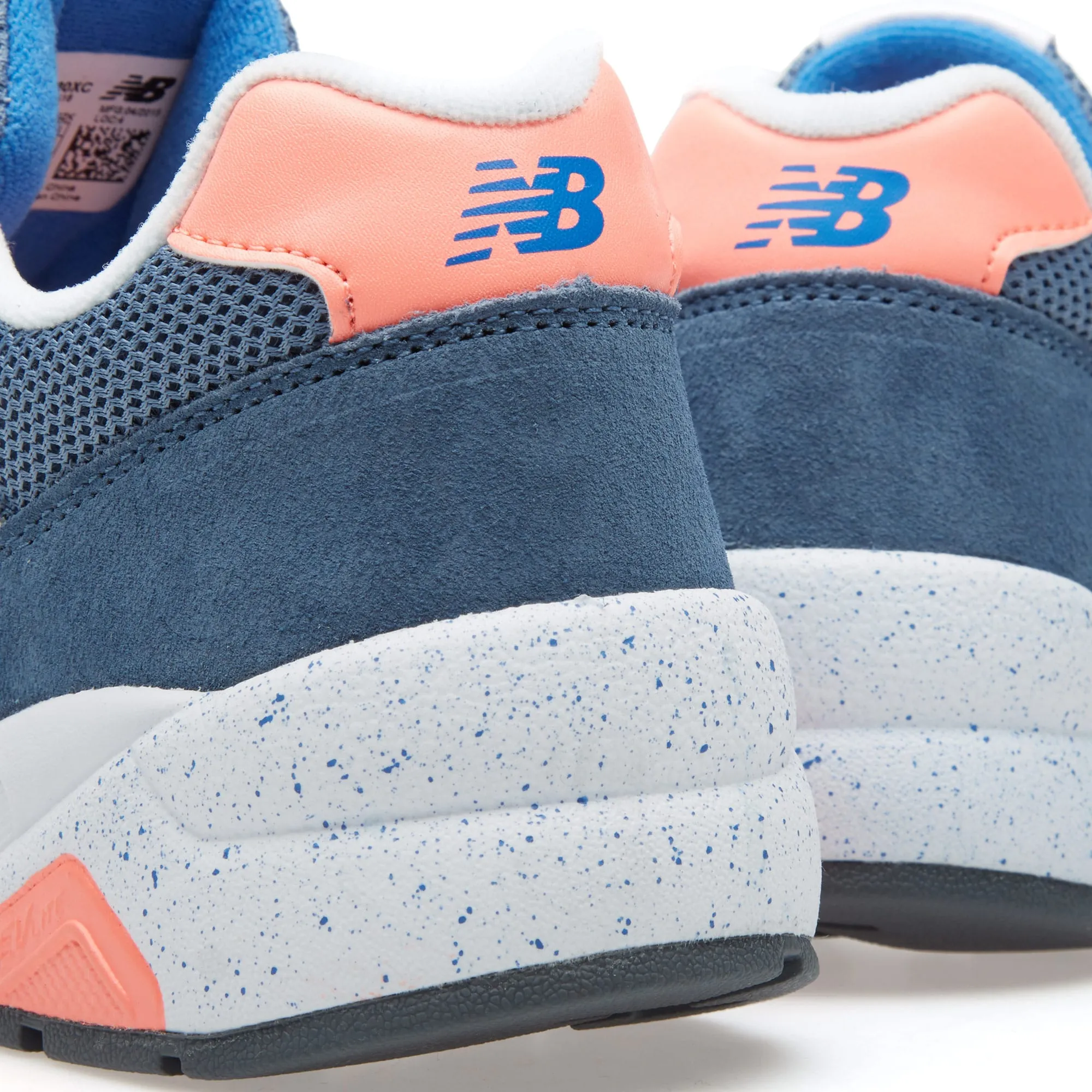 New Balance WRT580XCBlue & Salmon