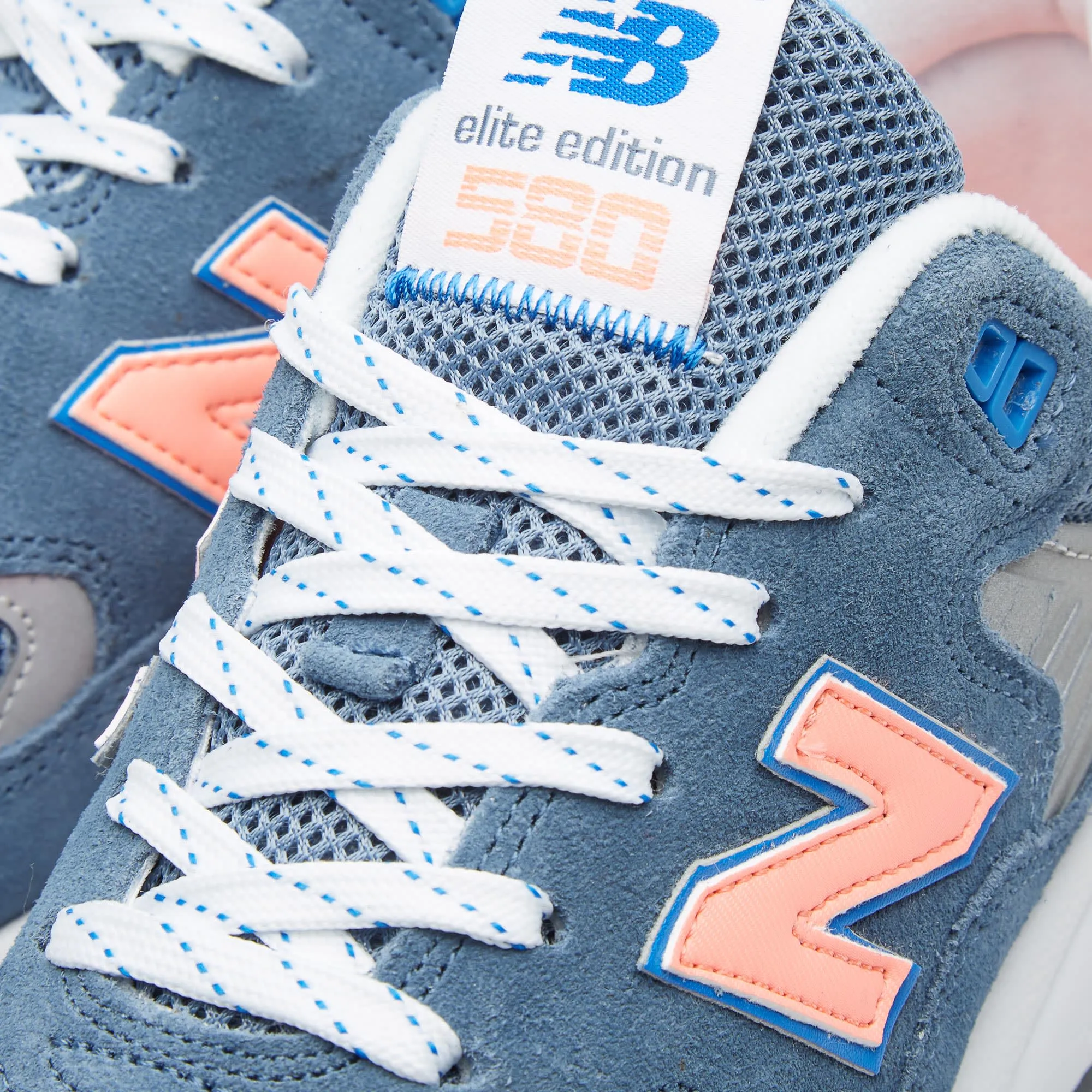 New Balance WRT580XCBlue & Salmon