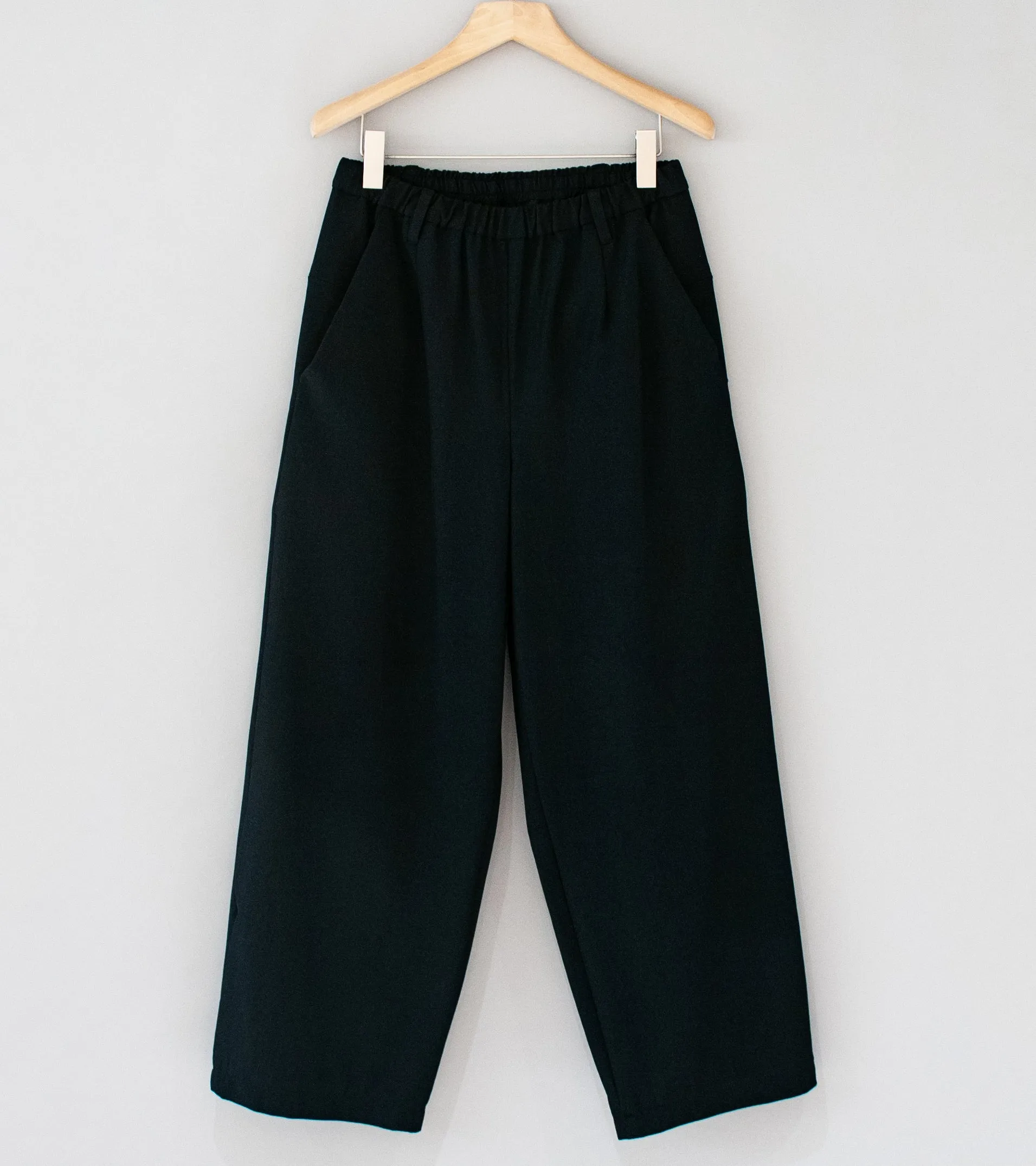 Teatora 'Wallet Pants Hotel' (Shadow Ghost Code)